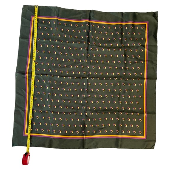 Silk Scarf Hand Rolled 100% Silk Green Square Multicolor Print 30" Made In Korea - Picture 4 of 8